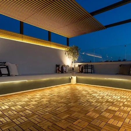 Urban Hive 2-story With Roof Garden * Heraklion (Crete)