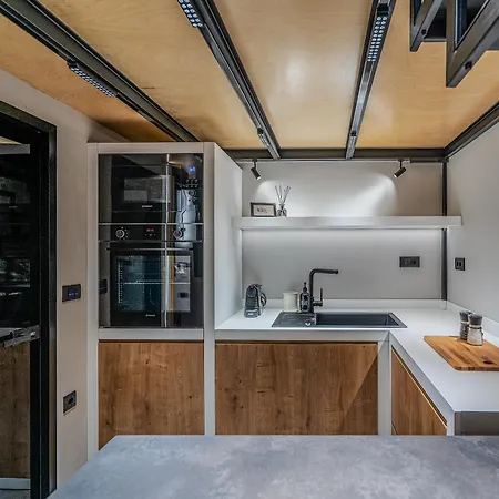 Urban Hive 2-story With Roof Garden Apartment Heraklion (Crete)
