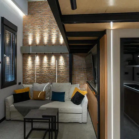Apartment Urban Hive 2-story With Roof Garden